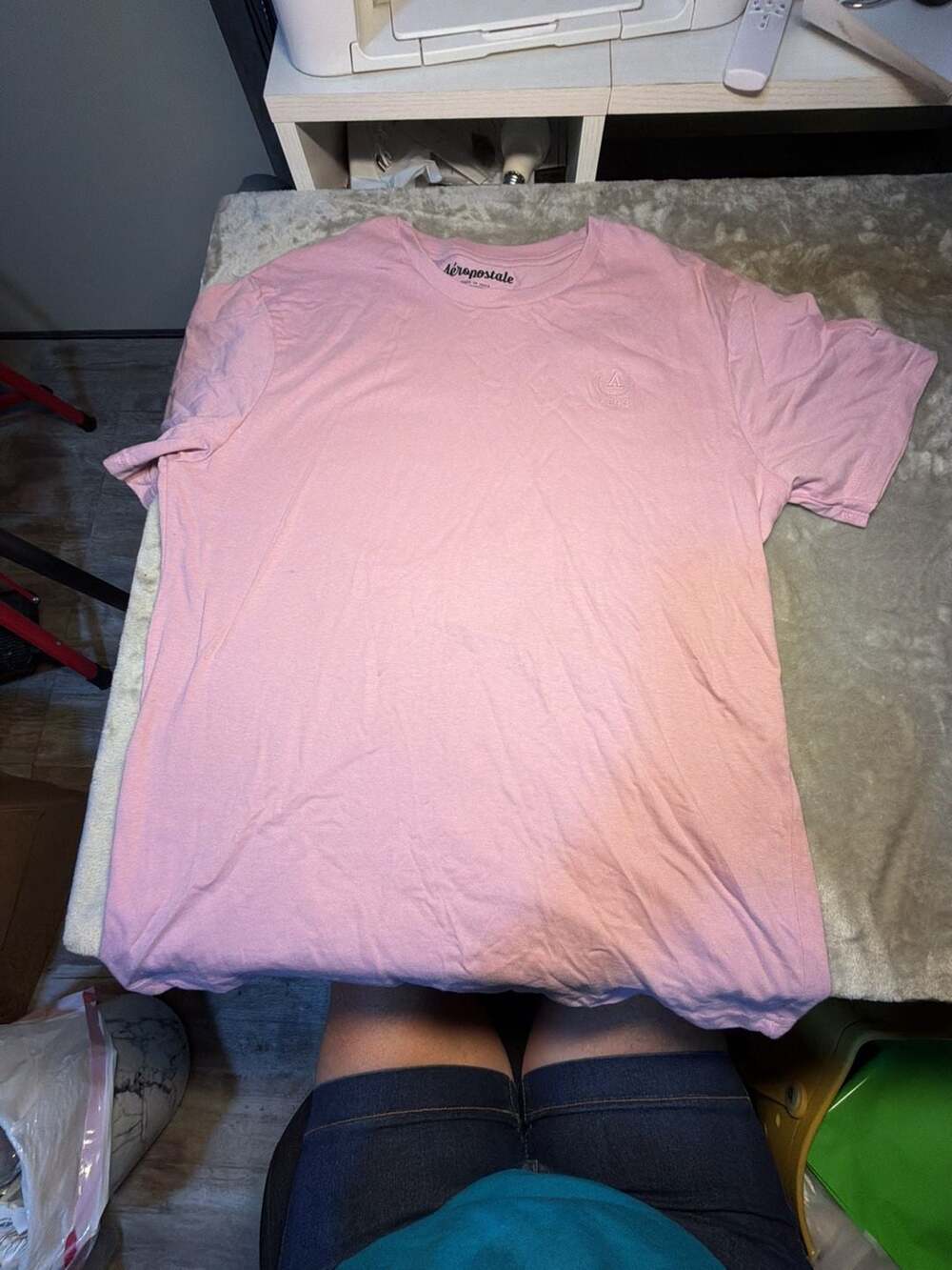 Aéropostale Logo Embroidered Crewneck T-Shirt in Light Pink